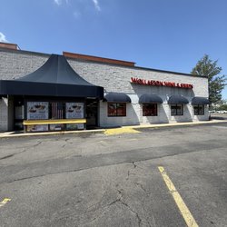 Wollaston Wine & Spirits