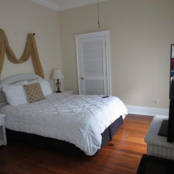 Casablanca Key West - Room #3-Qn bed - Bed & Breakfast Near Me - Key West, Florida Casablanca Key West - Room #3-Qn bed - Bed & Breakfast Near Me - Key West, Florida