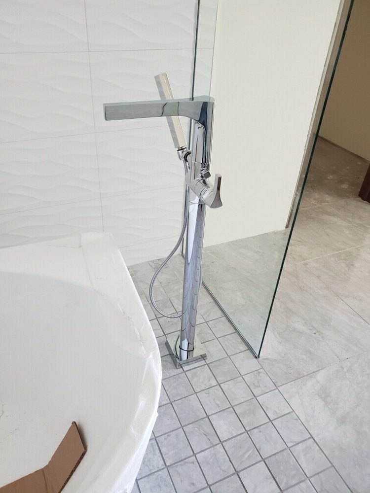Slide of La Plumbing