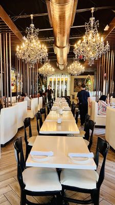 Ruggles Black by null