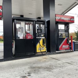 Raceway Gas Station