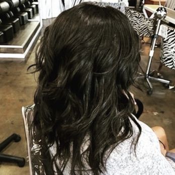 Javier Garza - Side view of haircut - Hair Stylists Near Me - Dallas, Texas