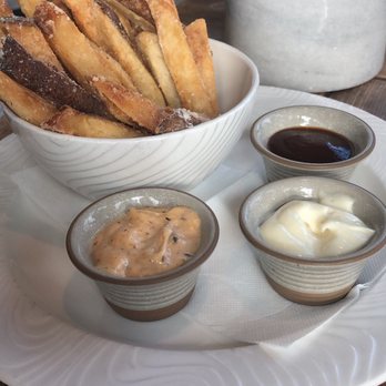Leoness Cellars - Salt and Vinegar fries - Venues & Event Spaces Near Me - Temecula, California