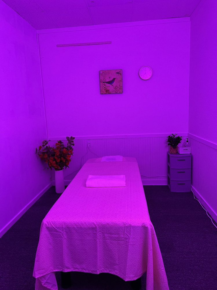 ETERNAL MASSAGE Updated September 2024 10 Photos 13507 Meridian