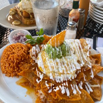 Frida's Breakfast & Lunch - chilaquiles rancheros - Breakfast & Brunch Near Me - Evanston, Illinois Frida's Breakfast & Lunch - chilaquiles rancheros - Breakfast & Brunch Near Me - Evanston, Illinois