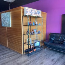 Planet Beach - Clean and cute shop!