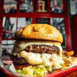 Bleacher Bar - The best cheeseburgers in Fenway