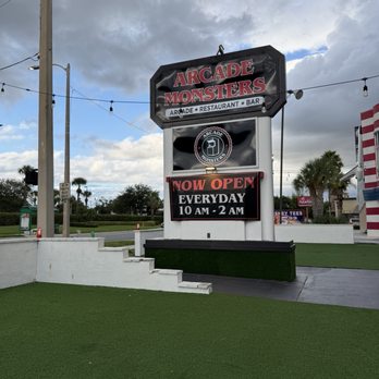 Arcade Monsters - Arcades Near Me - Orlando, Florida Arcade Monsters - Arcades Near Me - Orlando, Florida