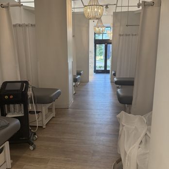 FACE FOUNDRIÉ - Cary - Facial area - Skin Care Near Me - Cary, North Carolina