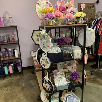 Bella Rose Design - Gift Shops Near Me - Greenwood, Indiana Bella Rose Design - Gift Shops Near Me - Greenwood, Indiana