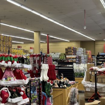 Grocery Outlet - christmas decorations - Grocery Near Me - Willits, California Grocery Outlet - christmas decorations - Grocery Near Me - Willits, California
