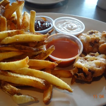 Comet Cafe - Breakfast & Brunch Near Me - Milwaukee, Wisconsin