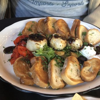 Moonshine Grill - Roasted Garlic Bulbs - Southern Near Me - Austin, Texas