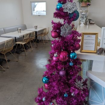 Bites & Bashes Cafe - Tis the season - Cafes Near Me - Lomita, California