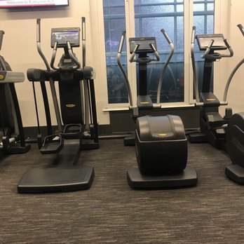 Seymour Leisure Centre - Sports Clubs Near Me - London, XGL