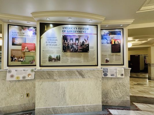 Idaho State Capitol by null