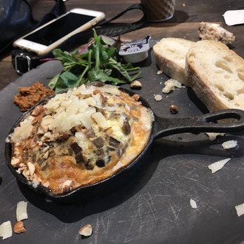 Gorm's - Salad Near Me - Kastrup, 84