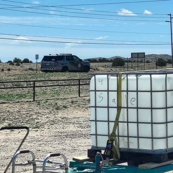 Depot 89 - Helping people slowdown so they can see our stuff for sale!! Thank you guys - Convenience Stores Near Me - Paulden, Arizona