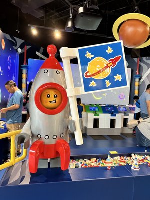 LEGO® Discovery Center Atlanta by null