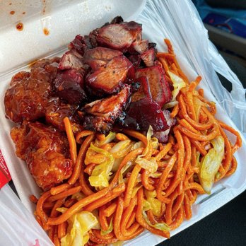 Lucky Chinese Food - Chow Mein + Spicy Orange Chicken + BBQ Pork - Chinese Near Me - Stanton, California