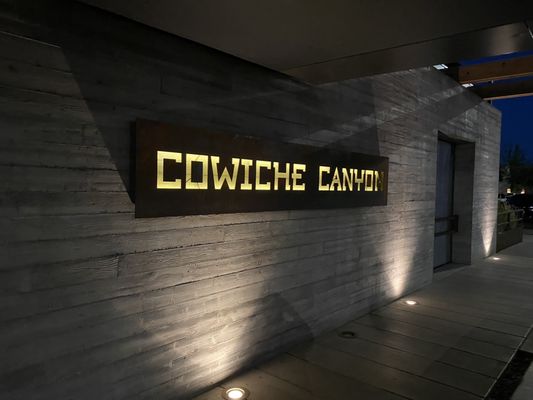 Cowiche Canyon Kitchen & Ice House Bar by null
