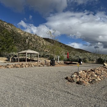 Meadowcliff Lodge & Coleville KOA - Larger camping areas with fire pits, furniture and individual dog enclosures - RV Parks Near Me - Coleville, California Meadowcliff Lodge & Coleville KOA - Larger camping areas with fire pits, furniture and individual dog enclosures - RV Parks Near Me - Coleville, California