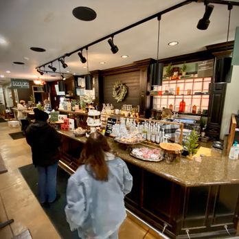 Alpine Coffee Bar - two people standing at the bar - Coffee & Tea Near Me - Morris, Illinois