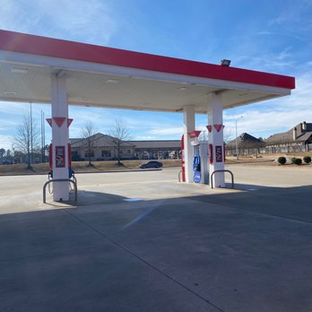 Lone Star No 3 - a gas station - Convenience Stores Near Me - Longview, Texas Lone Star No 3 - a gas station - Convenience Stores Near Me - Longview, Texas