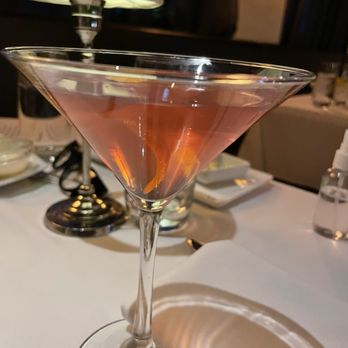 Eddie V's Prime Seafood - Cosmopolitan - Seafood Near Me - Troy, Michigan Eddie V's Prime Seafood - Cosmopolitan - Seafood Near Me - Troy, Michigan