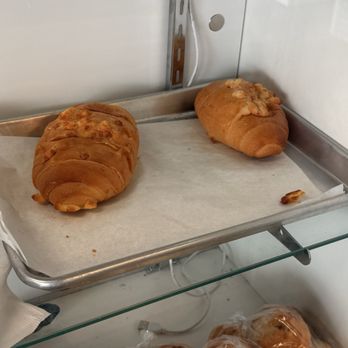 The Pandebono King - Pan con queso (bread with cheese inside ) - Bakeries Near Me - Port Saint Lucie, Florida The Pandebono King - Pan con queso (bread with cheese inside ) - Bakeries Near Me - Port Saint Lucie, Florida