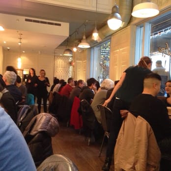 Medina Cafe - Busy at 910AM - Breakfast & Brunch Near Me - Vancouver, British Columbia