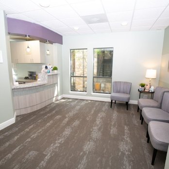 Michelle Hedgecock, DDS - Our comfy waiting room that we don't expect you to be in long :) - Cosmetic Dentists Near Me - Austin, Texas Michelle Hedgecock, DDS - Our comfy waiting room that we don't expect you to be in long :) - Cosmetic Dentists Near Me - Austin, Texas
