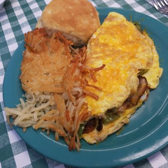 Country Cooking Depot - 3-egg veggie omelet, hashbrowns and biscuit. - Southern Near Me - Stockbridge, Georgia