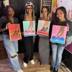 Paint Noir Art Lounge