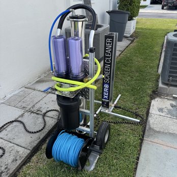 Window Whiz - Window Washing Near Me