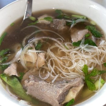 Golden Gate Pho - Oxtail & Rare steak Pho - Vietnamese Near Me - Oakley, California