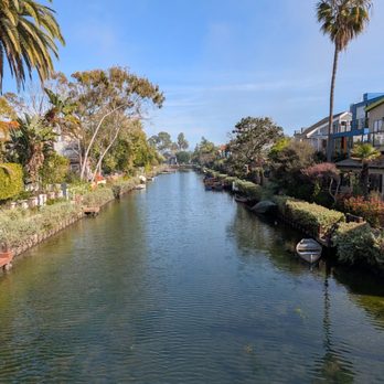 Venice Canals - Canal - Landmarks & Historical Buildings Near Me - Venice, California