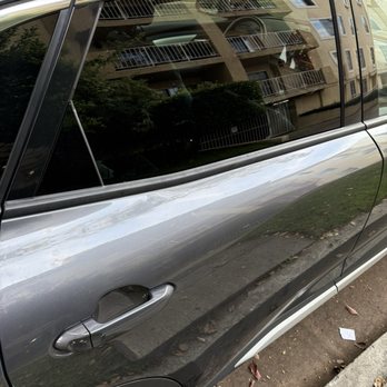 Auto Glass LA - Repaired window - Auto Glass Services Near Me - Tarzana, California