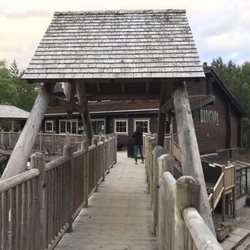 Woodshed Bar