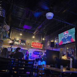 Bradley's Bar and Grill - Inside