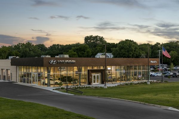 MORRIE’S 394 HYUNDAI - Updated August 2025 - 26 Photos - 6661 Wayzata ...