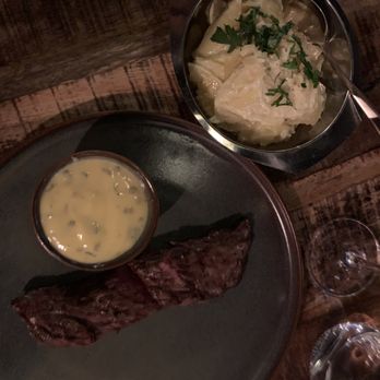Kott Kok and Bar - Strip steak with béarnaise sauce - Bars Near Me - Uppsala, C Kott Kok and Bar - Strip steak with béarnaise sauce - Bars Near Me - Uppsala, C