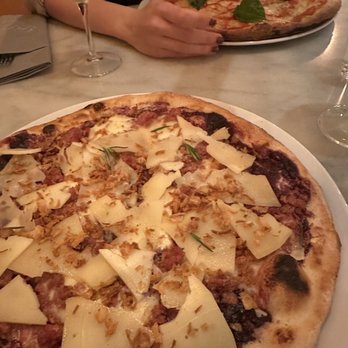 Giro - Here's the Viola - Pizza Near Me - Stockholm, Alberta