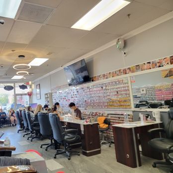 Party Nails & Spa - Nail Salons Near Me - Waukegan, Illinois Party Nails & Spa - Nail Salons Near Me - Waukegan, Illinois