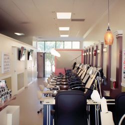 Nail Me Lounge