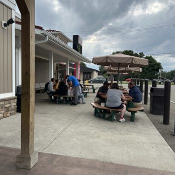 Smith's Waco Market - Outdoor seating - Pizza Near Me - Canton, Ohio Smith's Waco Market - Outdoor seating - Pizza Near Me - Canton, Ohio