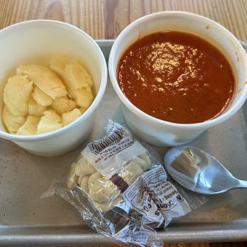 Tillamook Creamery - Cheese Shops Near Me - Tillamook, Oregon