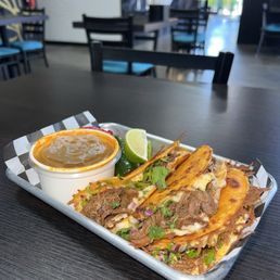 Orden Birria Tacos