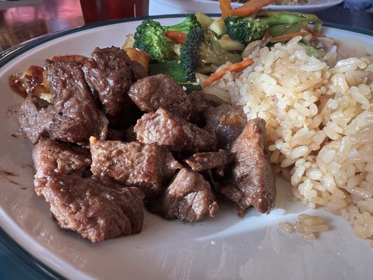 Tokyo Japanese Restaurant, 205 S Logan Blvd, Burnham, PA