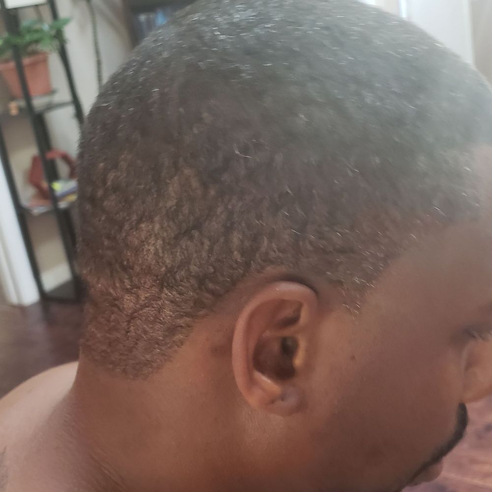 Level 1 Hair Studio - Right side on the side hairline pushed back. - Barbers Near Me - San Diego, California Level 1 Hair Studio - Right side on the side hairline pushed back. - Barbers Near Me - San Diego, California